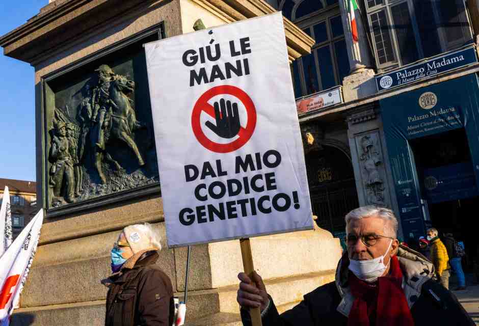 Una manifestazione contro i vaccini - foto via Getty Images