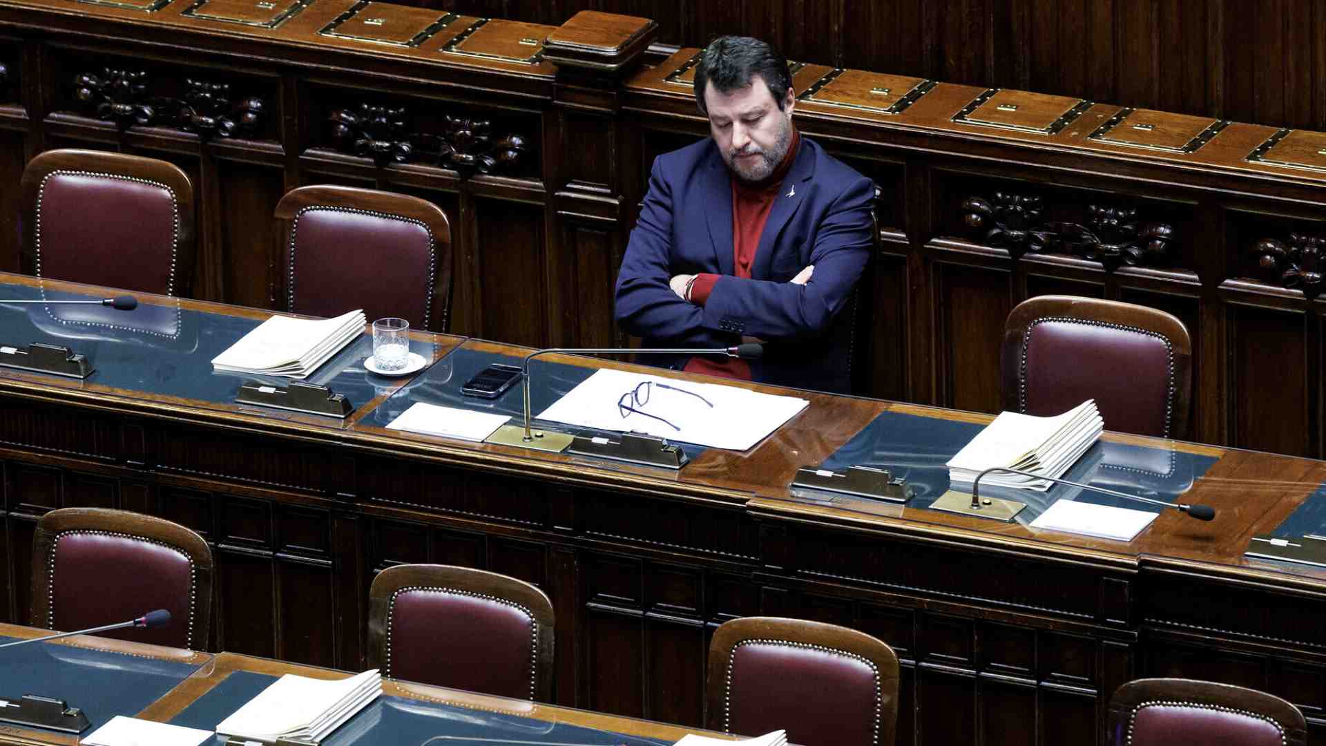 Immagine di Salvini exit. Deposita un nuovo simbolo in caso di scissione della Lega