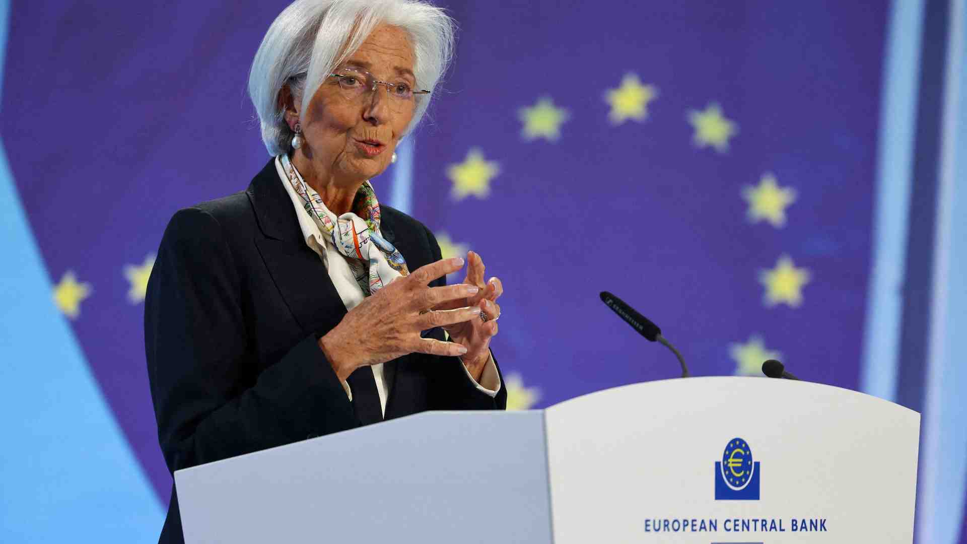 Immagine di Lagarde: «Il primo taglio dei tassi di interesse potrebbe essere a giugno»