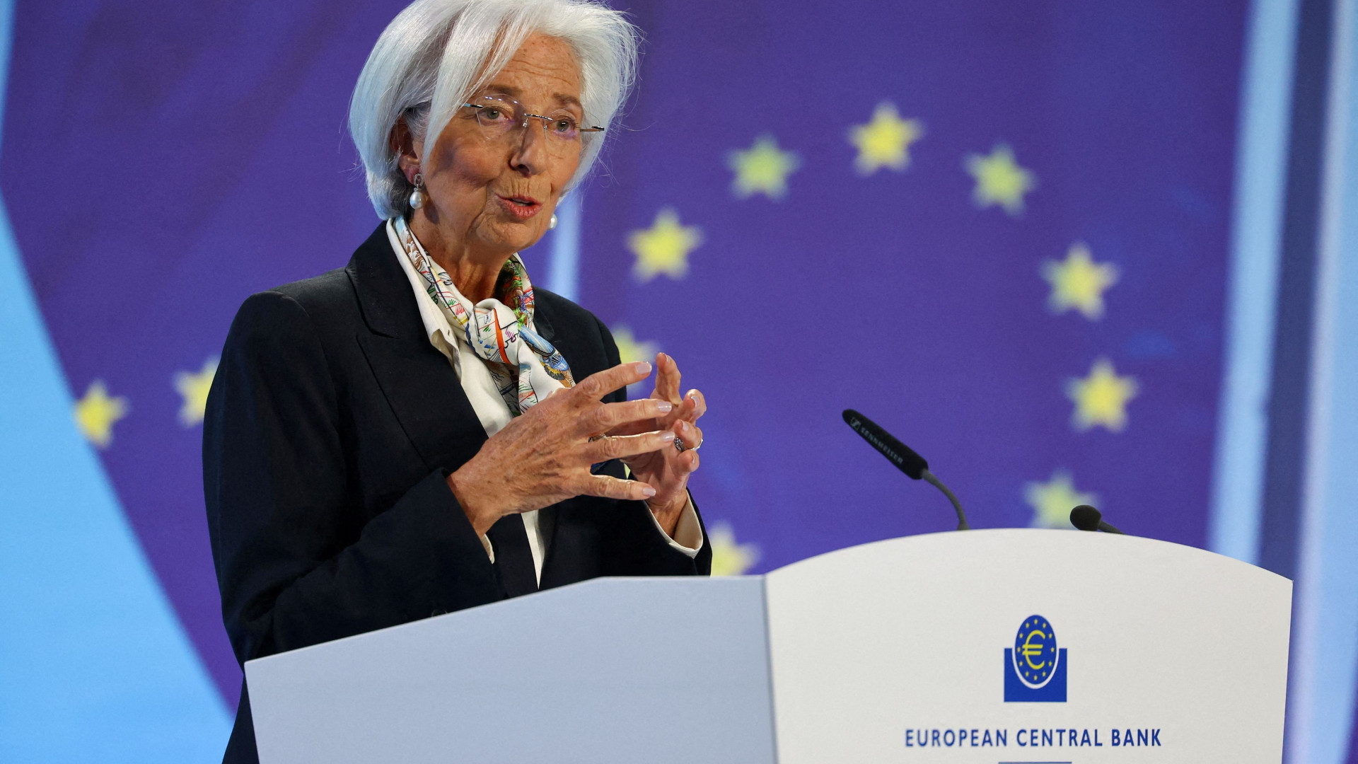 Immagine di Lagarde: «Il primo taglio dei tassi di interesse potrebbe essere a giugno»