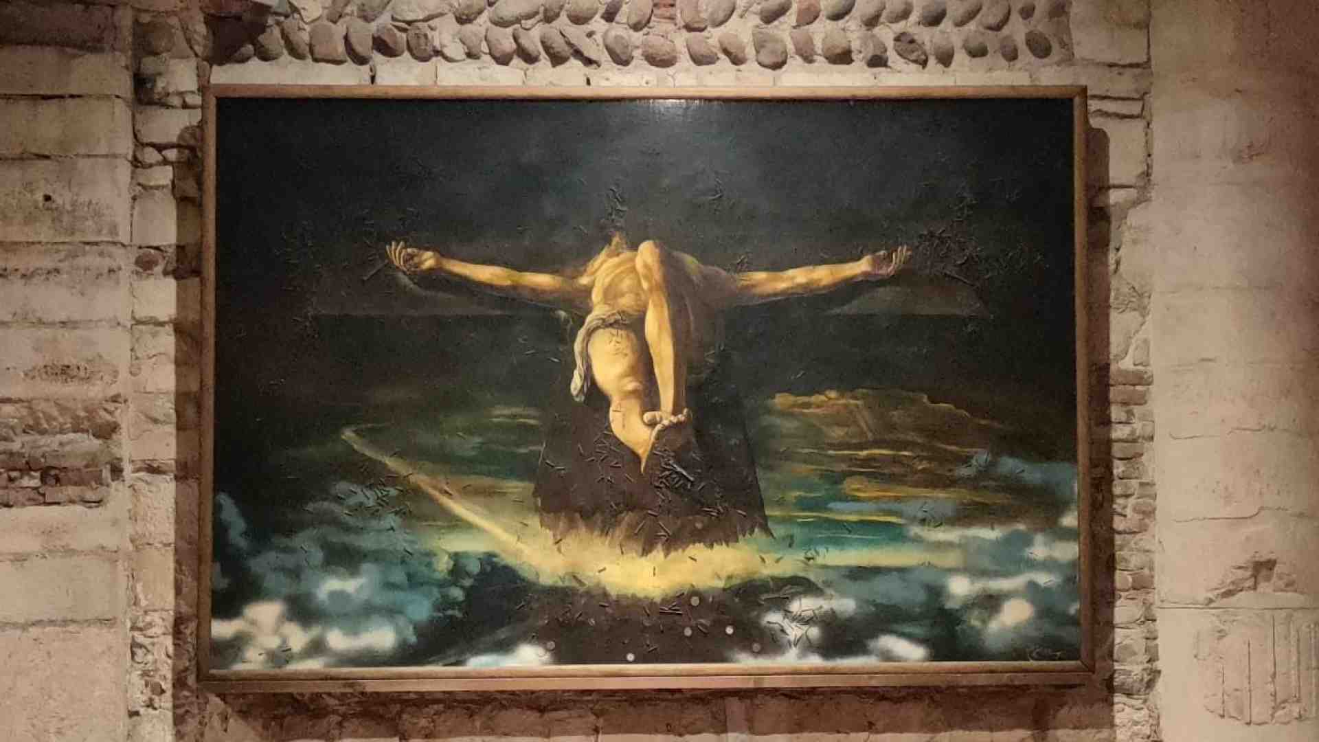 Immagine di Il Crocifisso di Ghioni: eterna eclissi prima di Pasqua