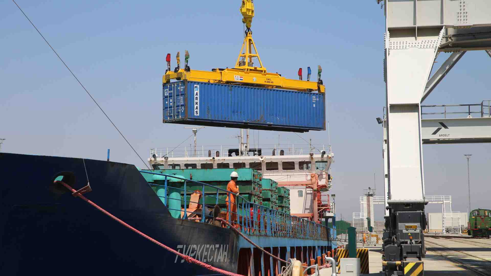 Immagine di Perché per l’Ue è difficile fermare il mercato delle sanzioni eluse in Asia centrale