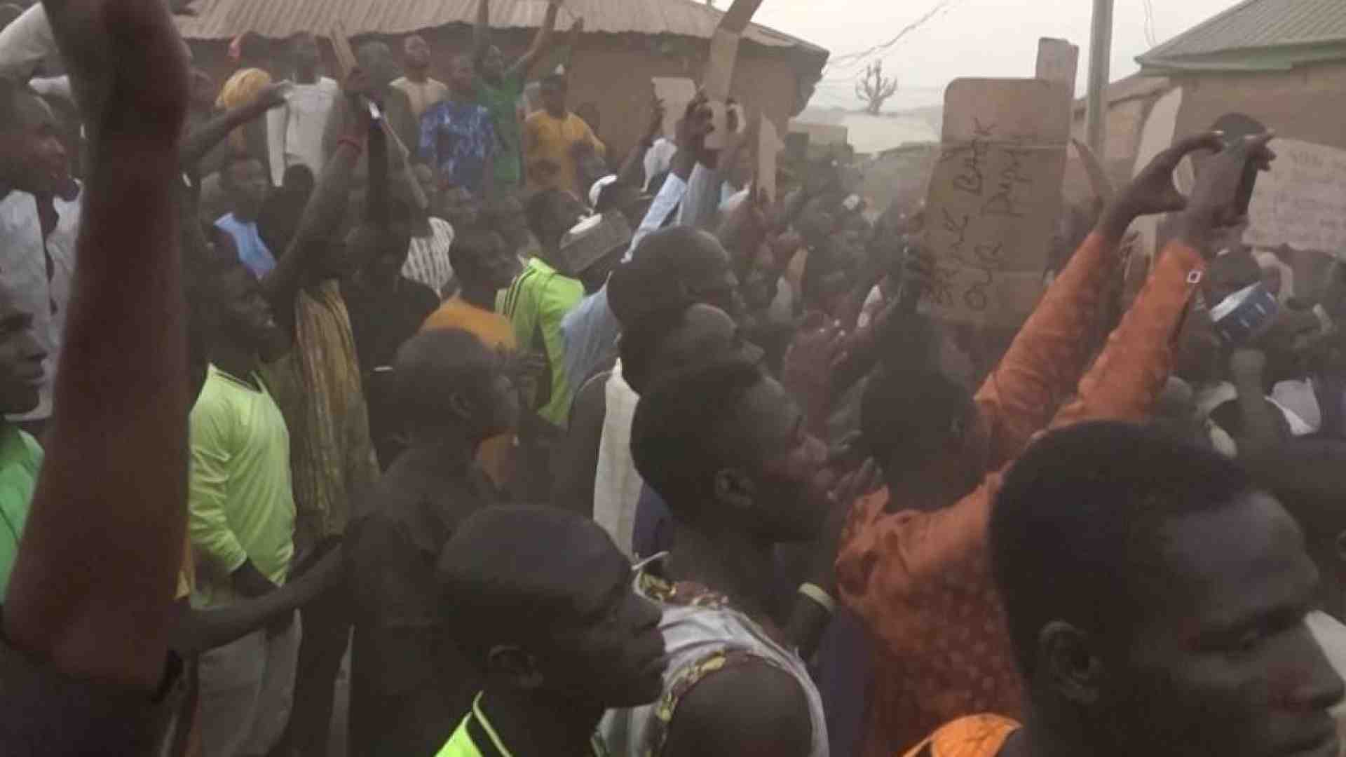Immagine di Strage al mercato: 21 vittime nel nord-ovest della Nigeria