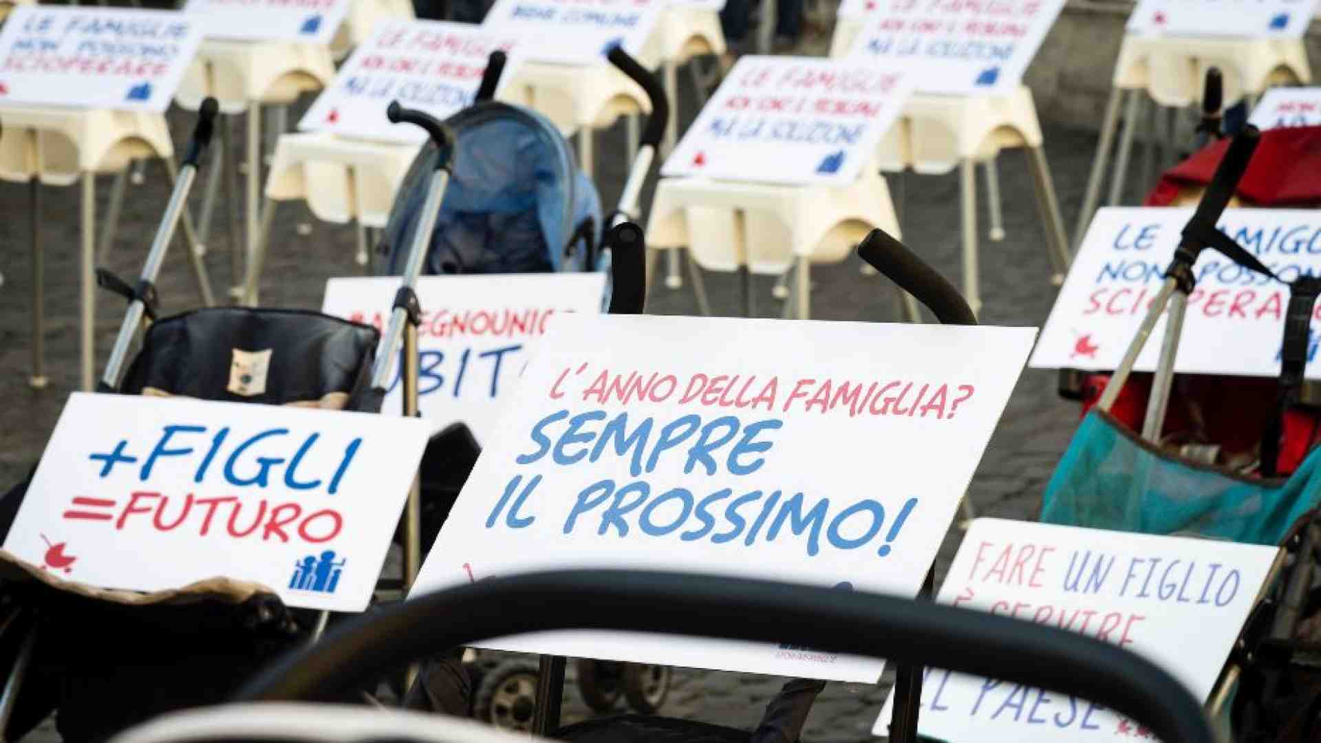 Immagine di Assegno unico contro Isee: c'è un cortocircuito tra fisco e famiglia