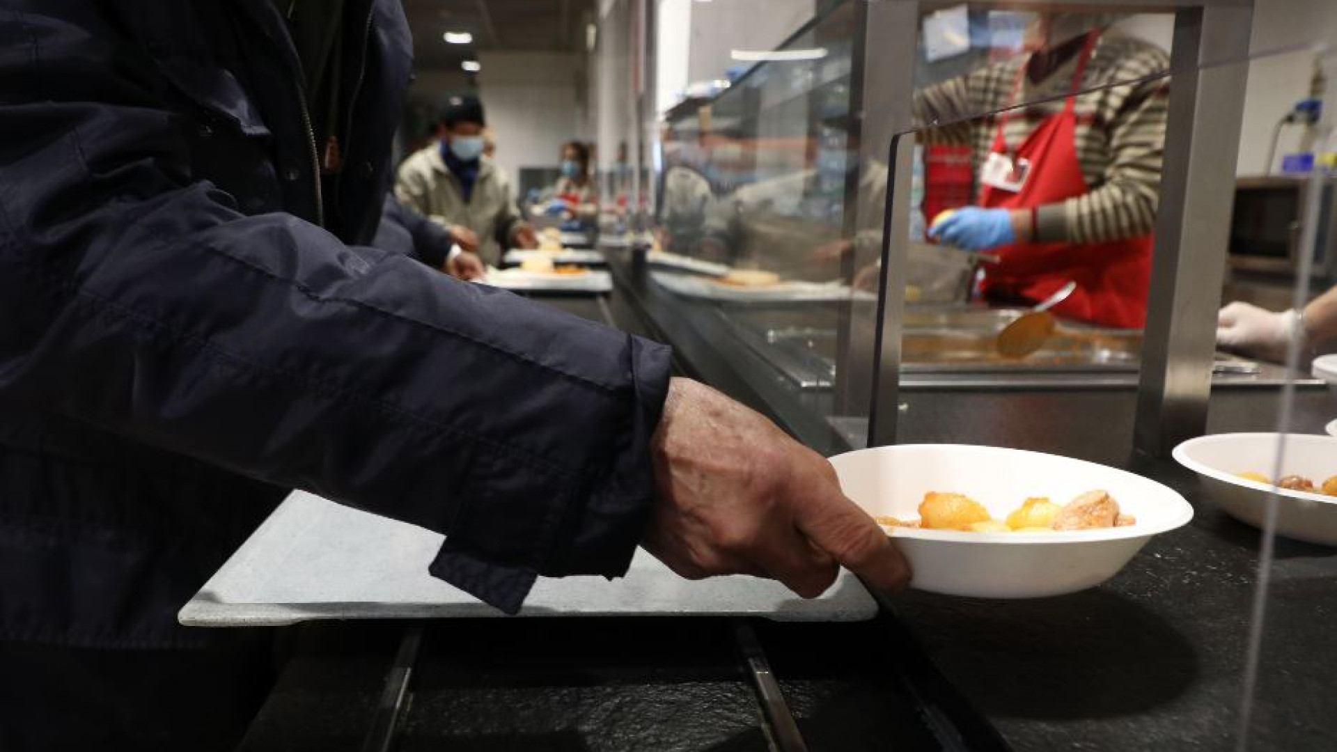 Immagine di 5,7 milioni di italiani vivono in condizione di povertà assoluta