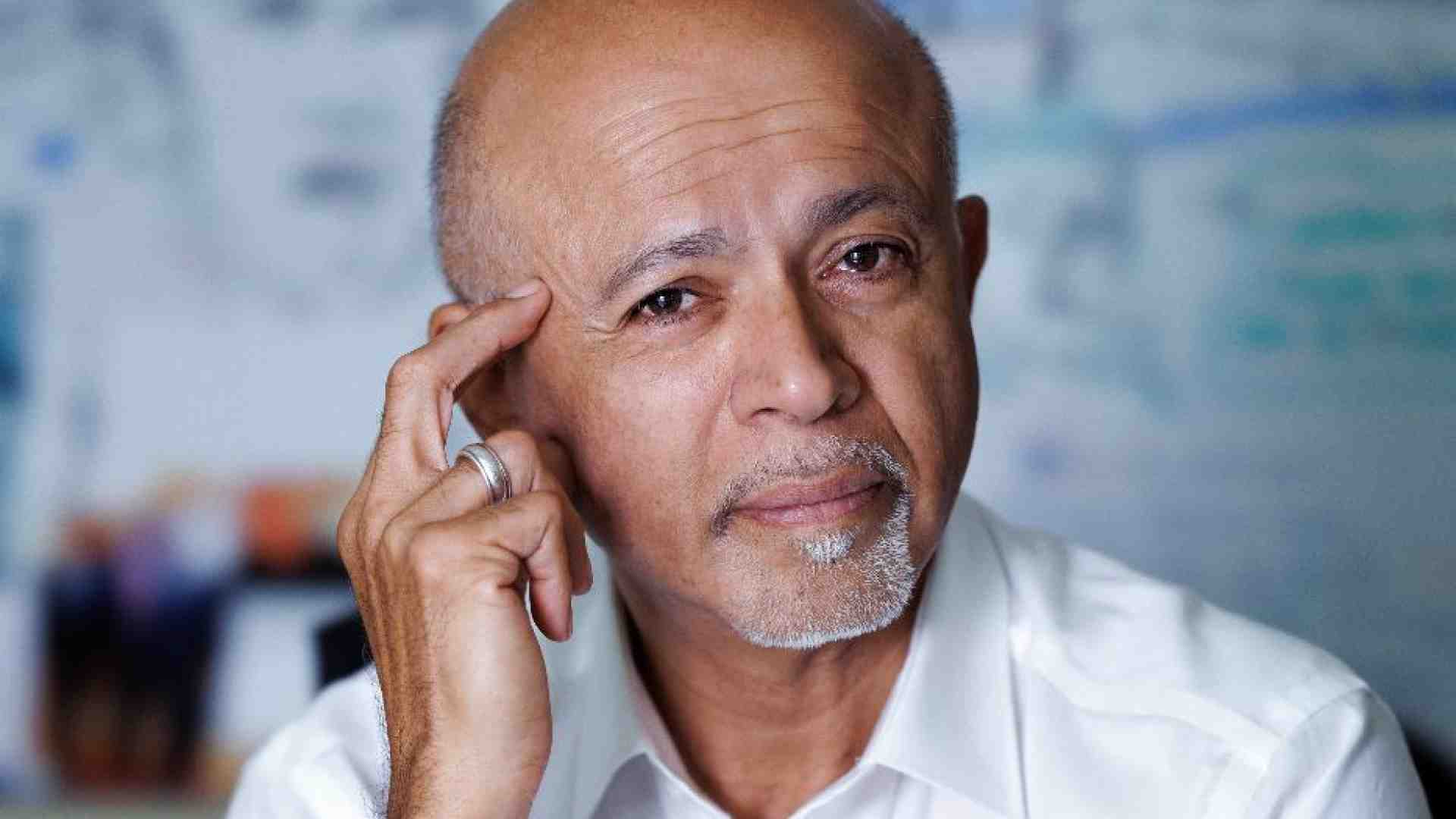 Immagine di Abraham Verghese: «Il medico cura l'umano prima che l'uomo»