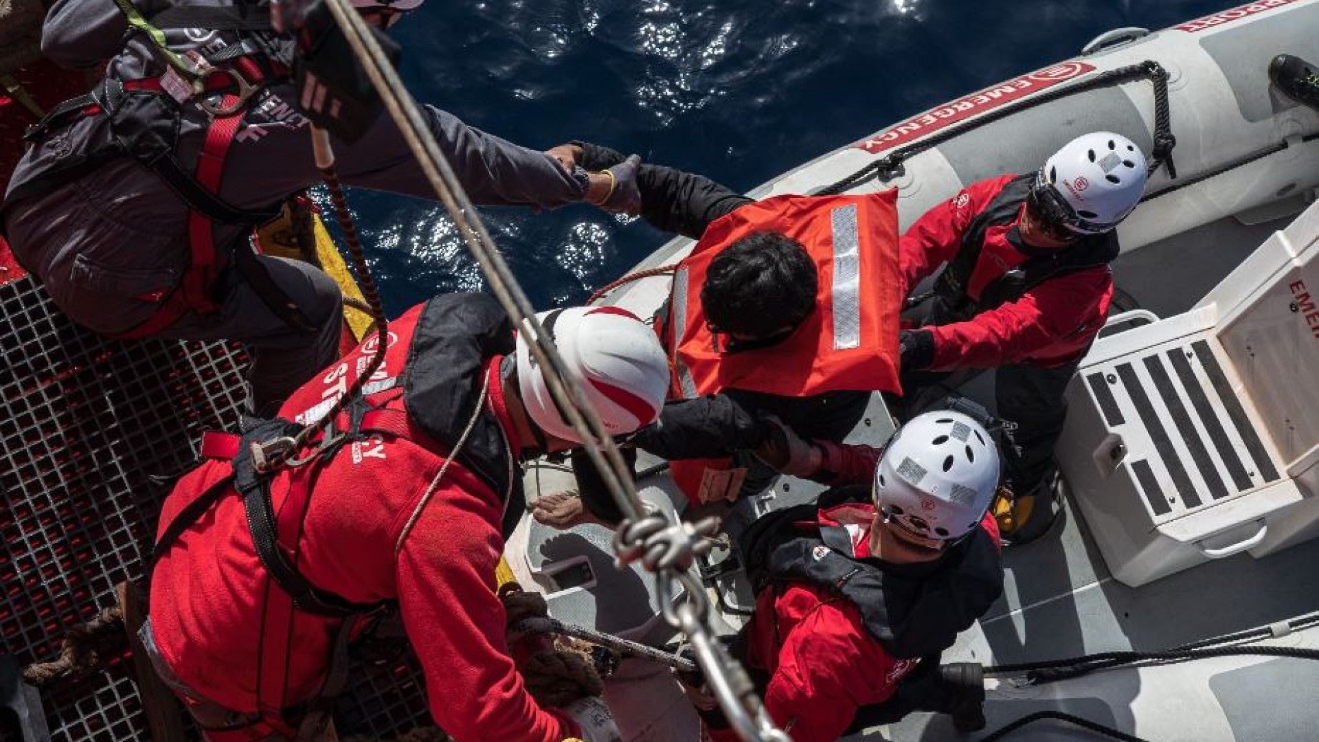 Immagine di Un anno di soccorsi in mare: 1.219 vite salvate nonostante i "porti lontani"