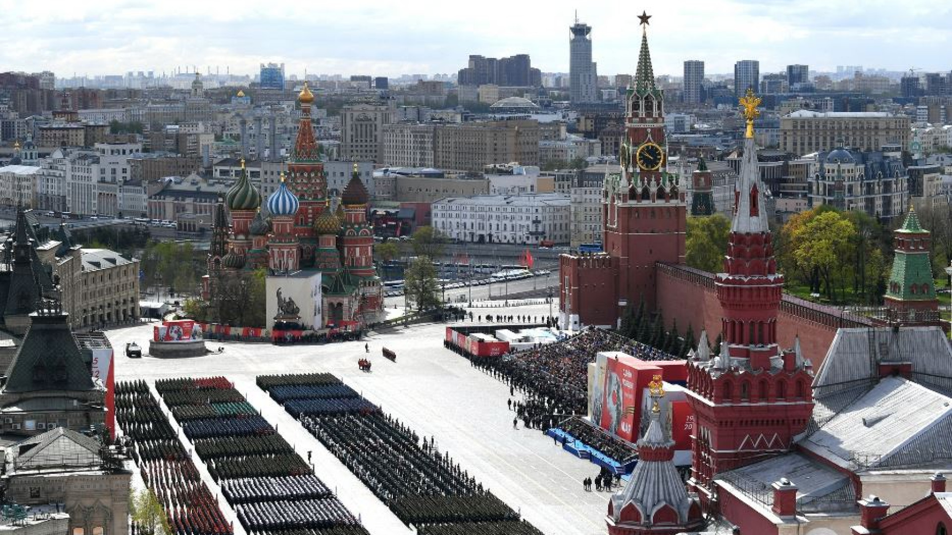 Immagine di Il flop delle sanzioni a Mosca: l’economia russa va con India e Cina