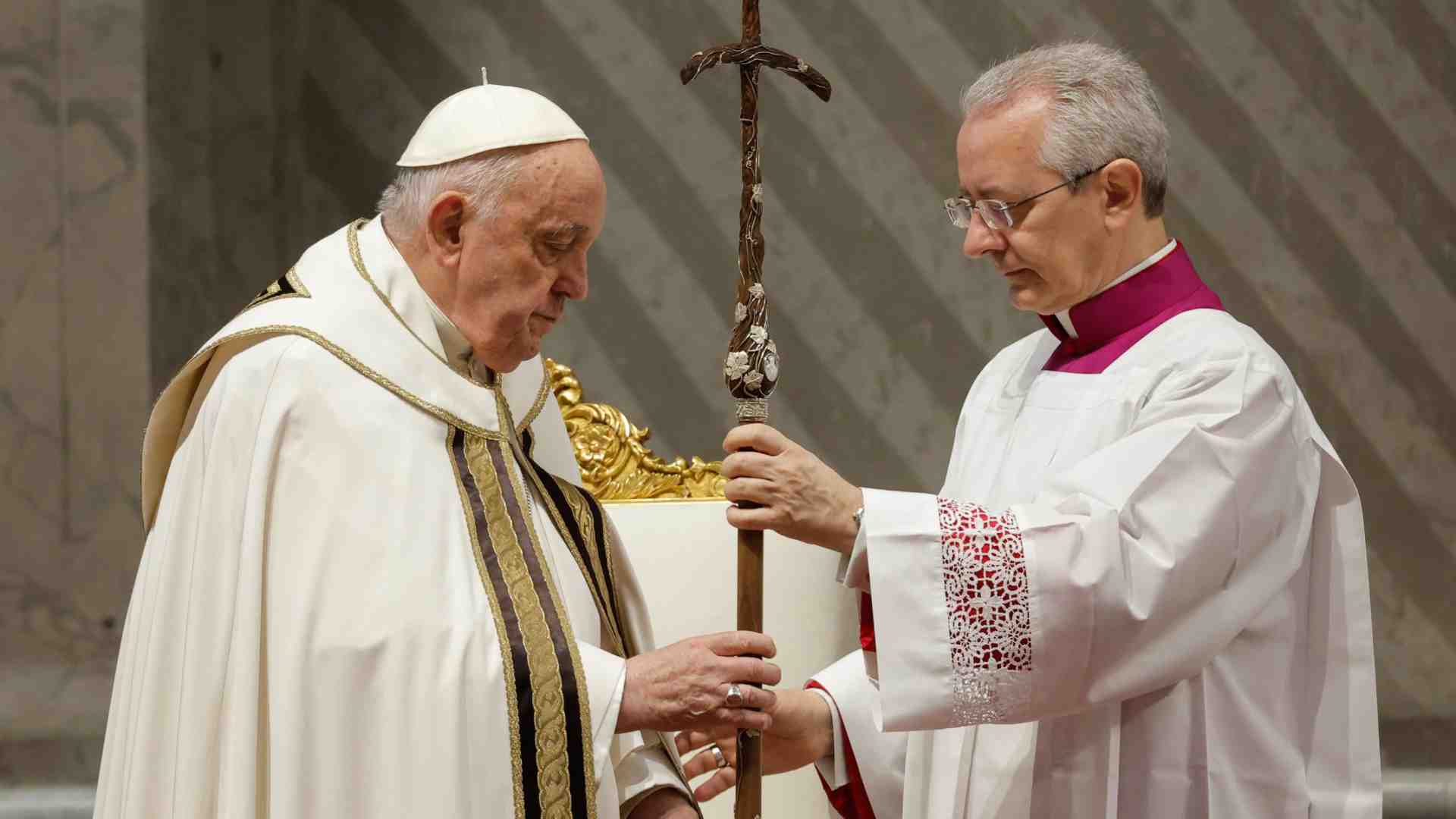 Immagine di Il Papa ai preti: «Non siate sprezzanti: no lamentele, ma misericordia»