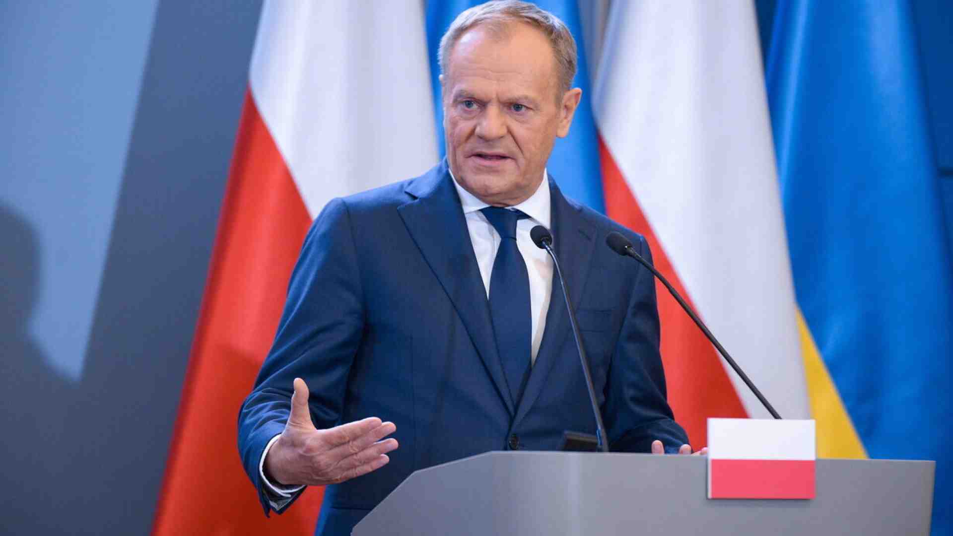Immagine di L'allarme di Tusk: "Siamo in una fase prebellica. L'Europa si prepari a difendersi"