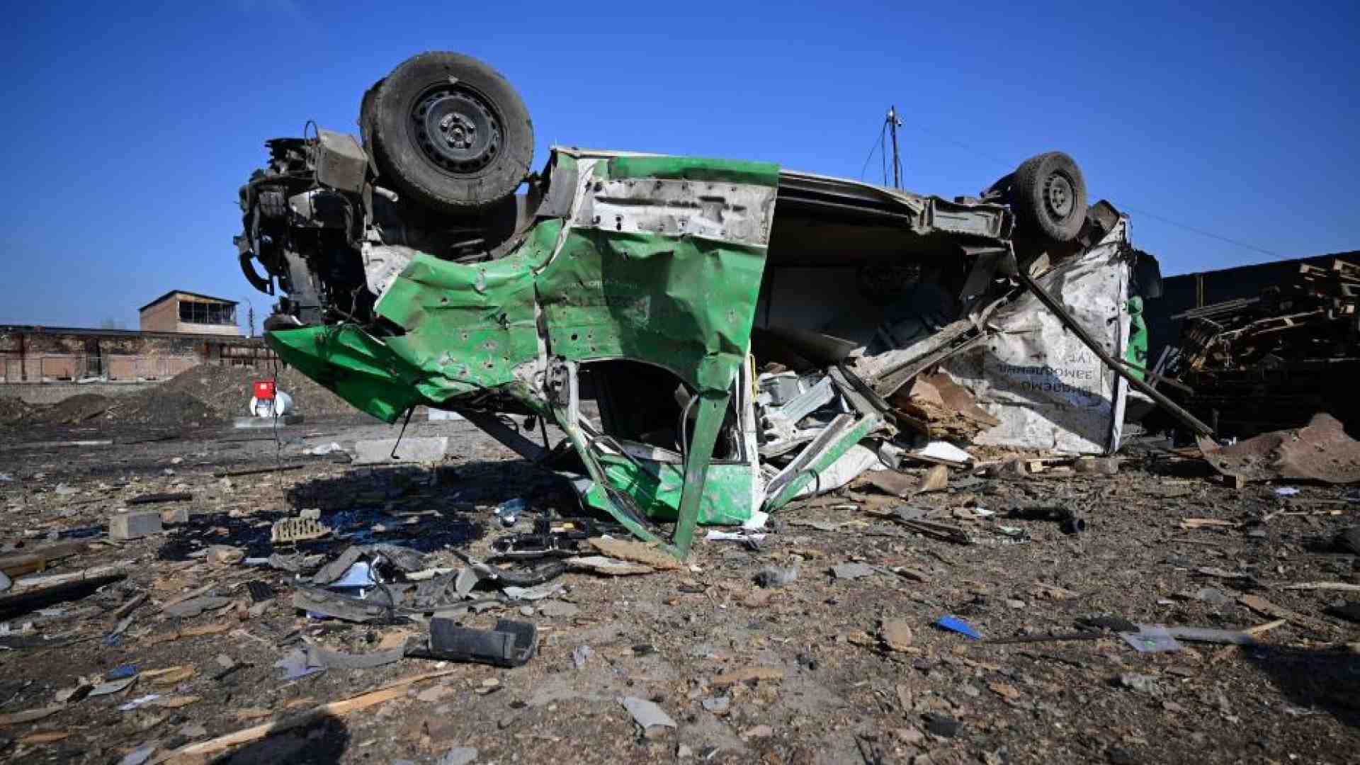 Immagine di Raffica di raid russi nel giorno in cui Kirill dichiara la «guerra santa»