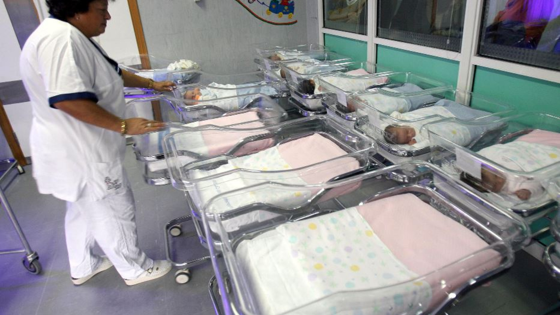 Immagine di Ancora calo delle nascite. Più grave l'inverno demografico. Risorsa immigrazione