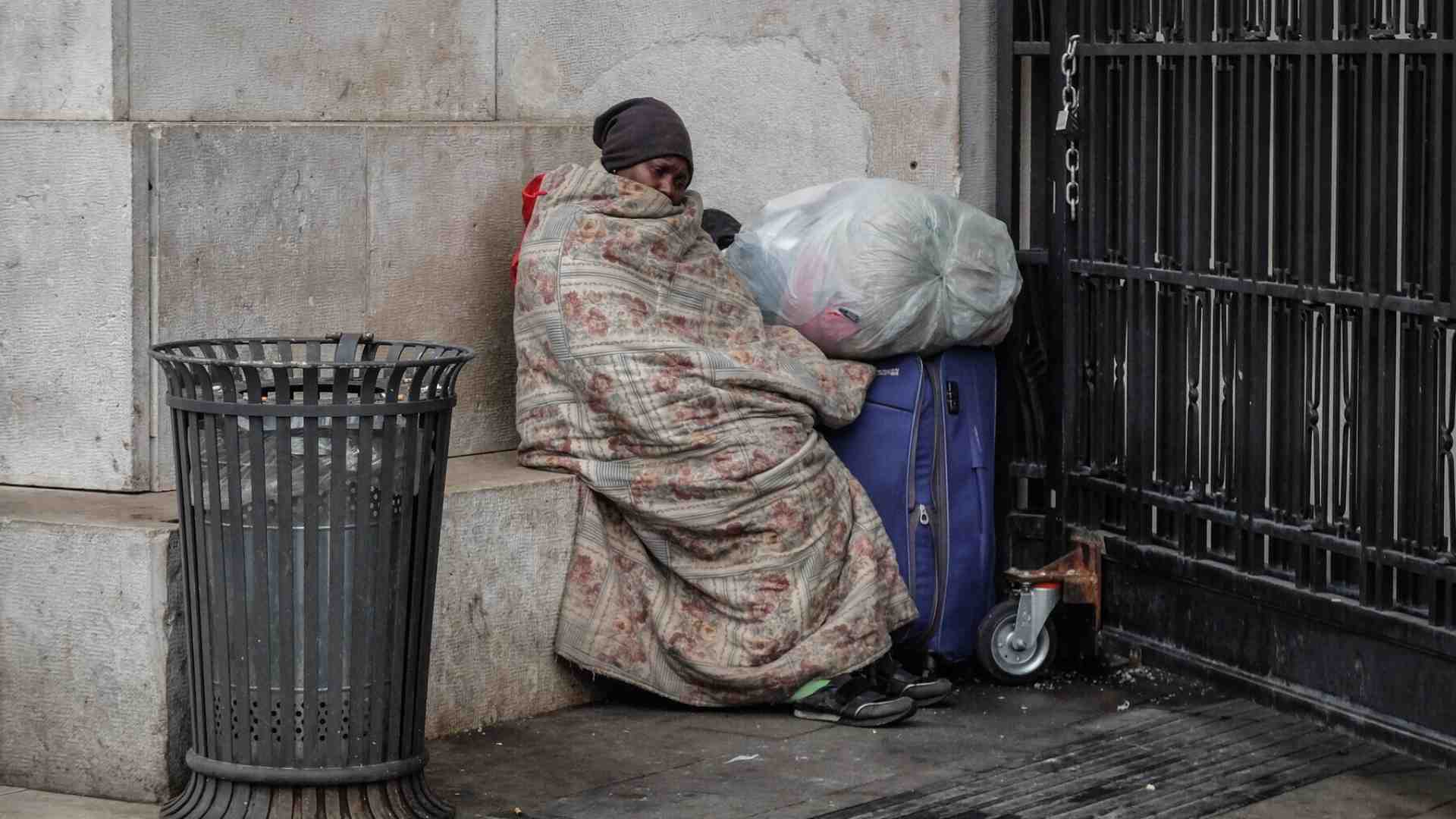 Immagine di La povertà cresce molto di più al nord, ma nessuno se ne accorge