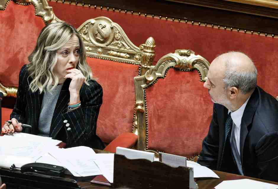 La premier Giorgia Meloni e il ministro della Salute Orazio Schillaci (Ansa)