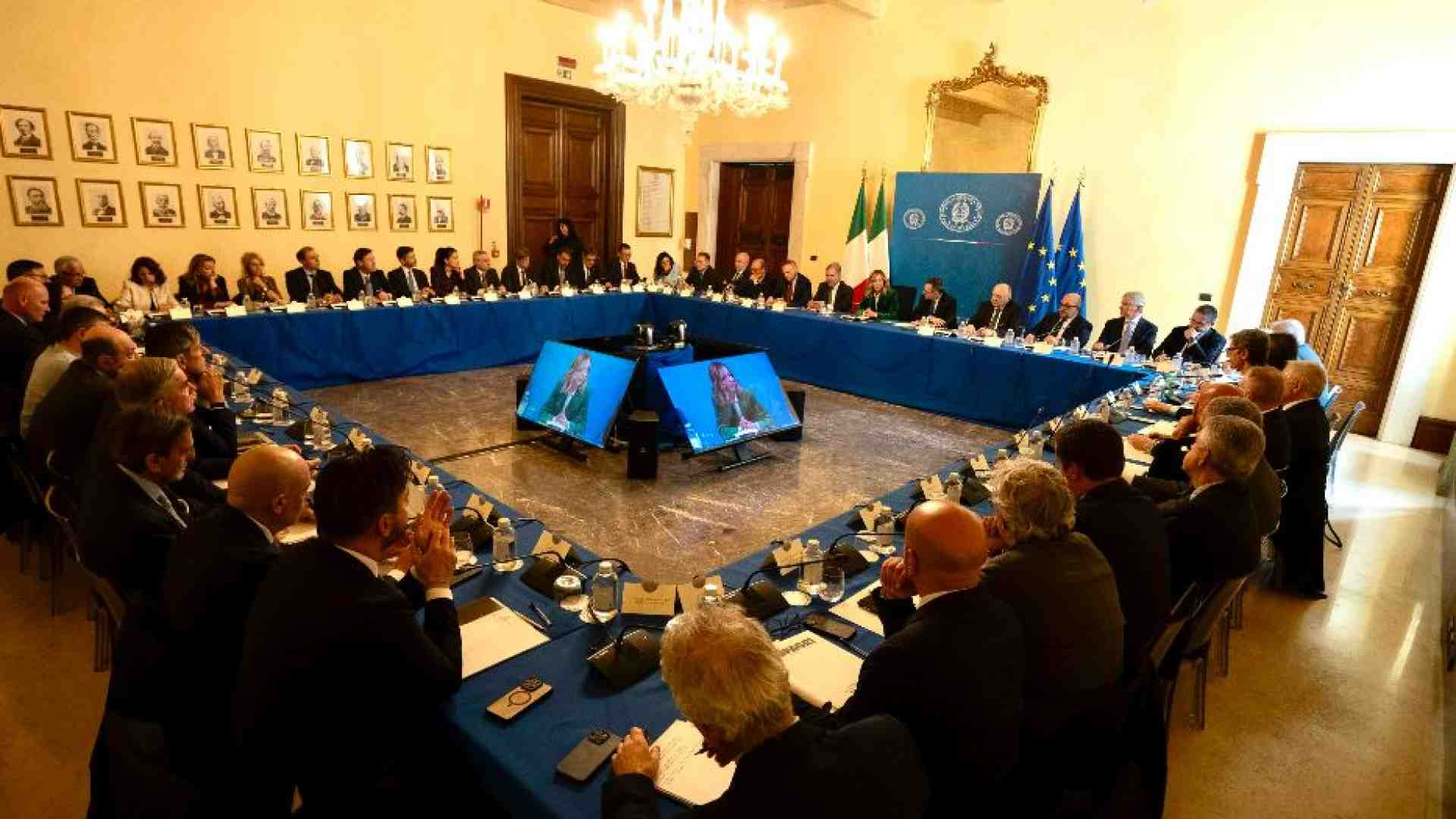 Immagine di Il Piano Mattei prova lo sprint nel mese di aprile
