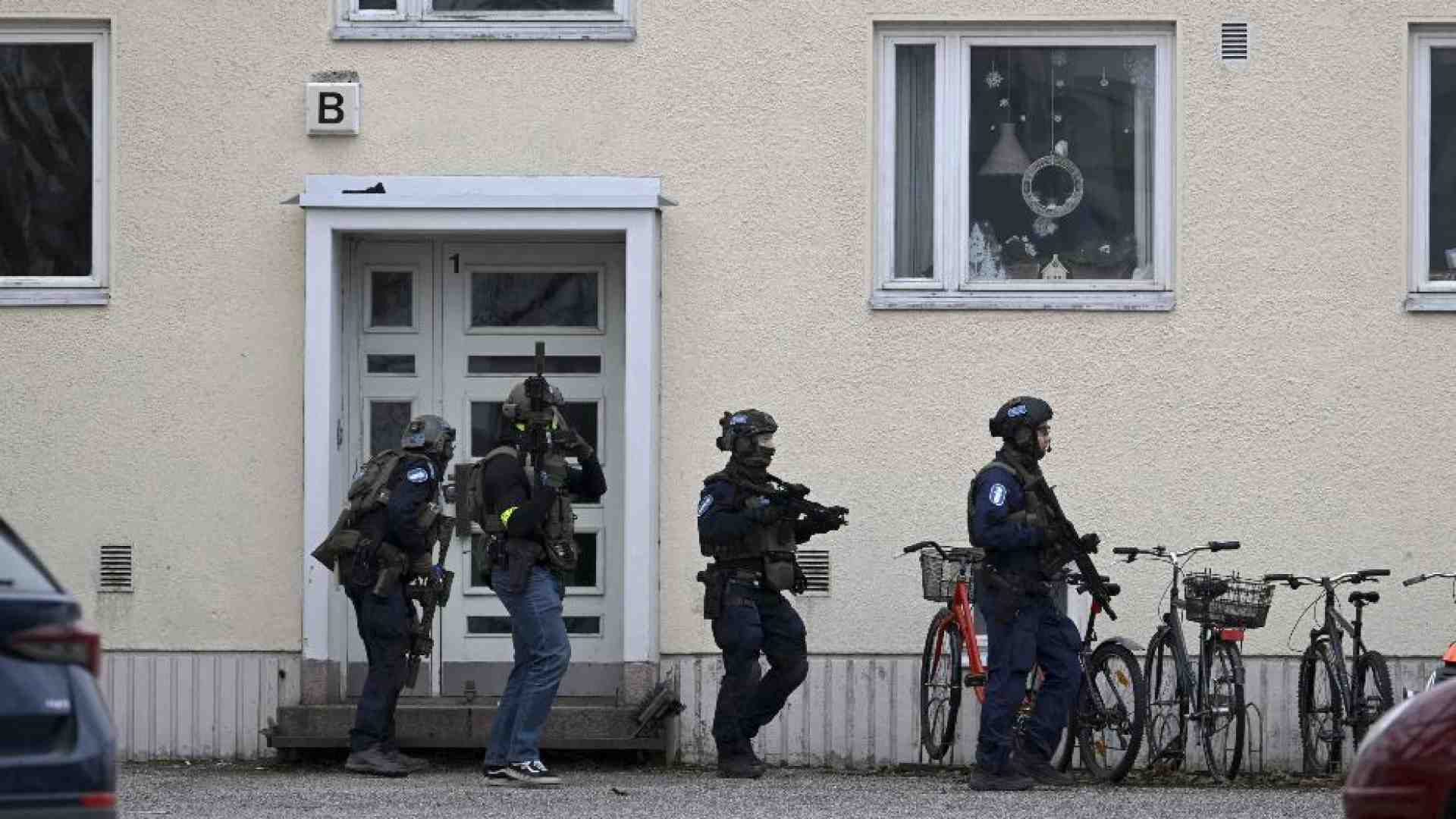 Immagine di Dodicenne spara a scuola: un morto e due feriti gravi