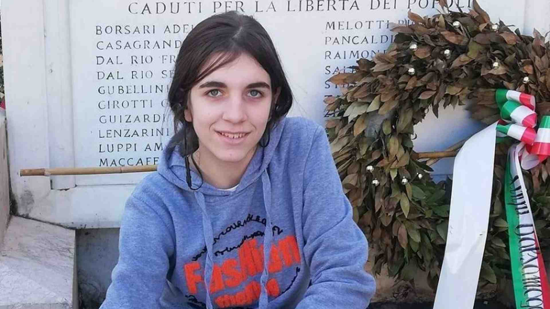 Immagine di Un centro giovanile in nome di Chiara: «Ragazzi via i cellulari, ora vivete»