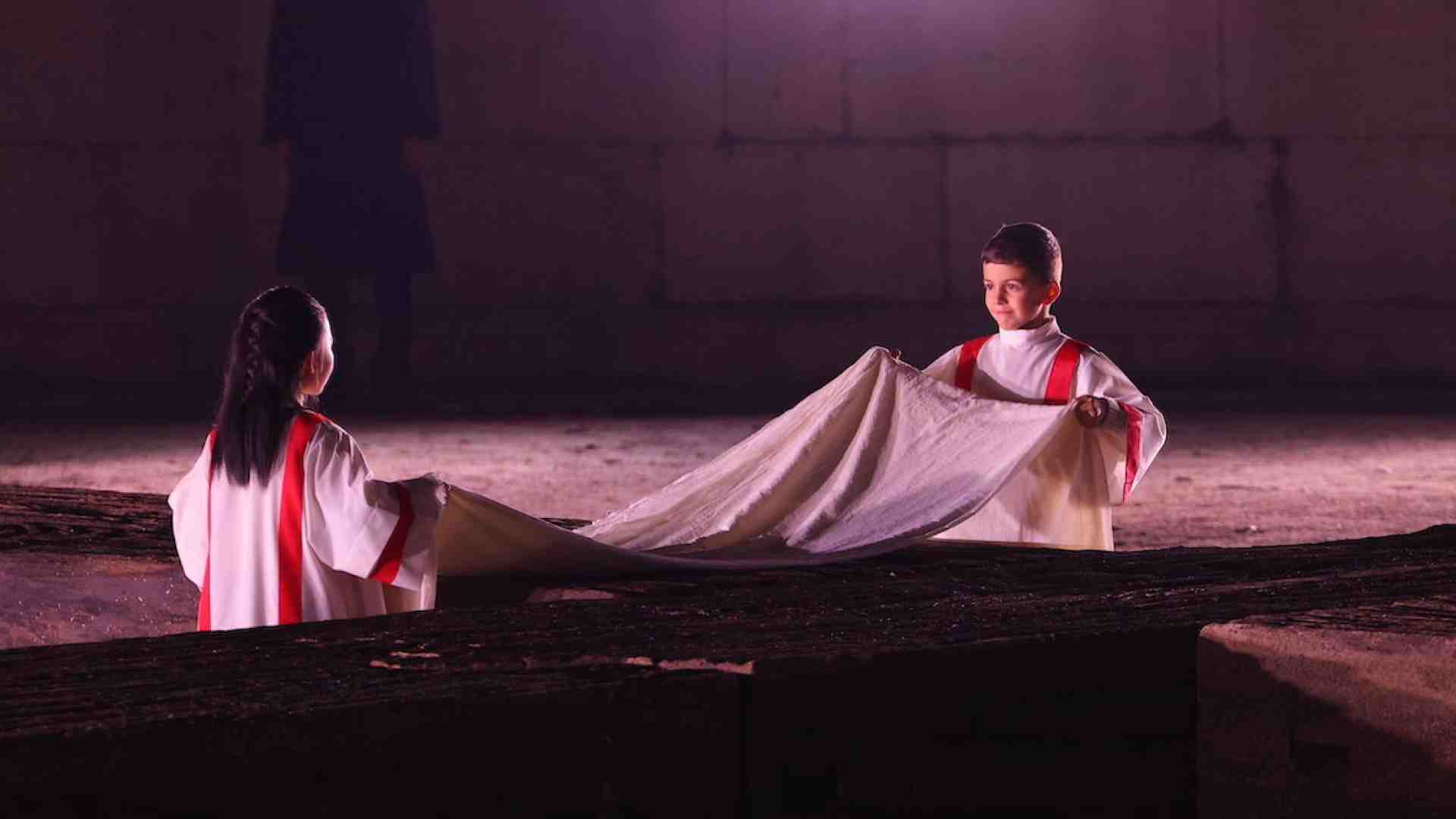 Immagine di Molto partecipata la Via Crucis in Arena