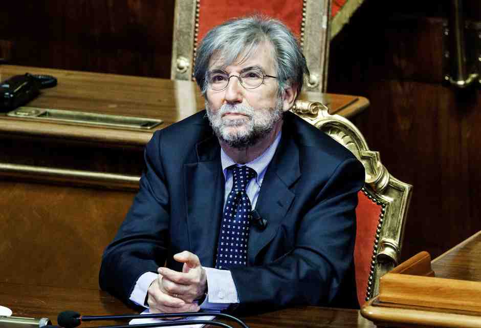 "La ministra Bernini, su Israele, deve prendere posizione. Negli atenei mollezza dei docenti". Parla Della Loggia