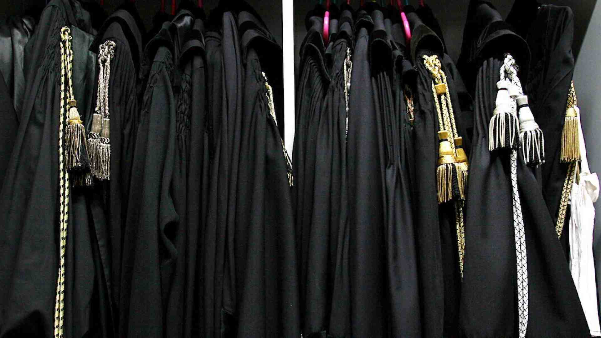 Immagine di La giustizia ingiusta. Una macchina che non funziona