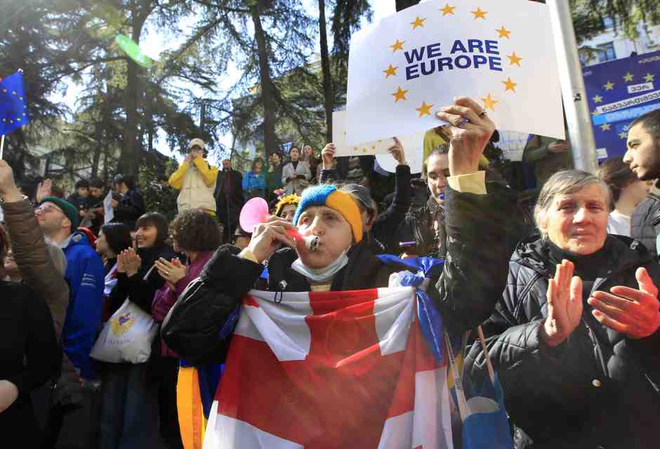 Le proteste in Georgia del marzo 2023 (LaPresse)