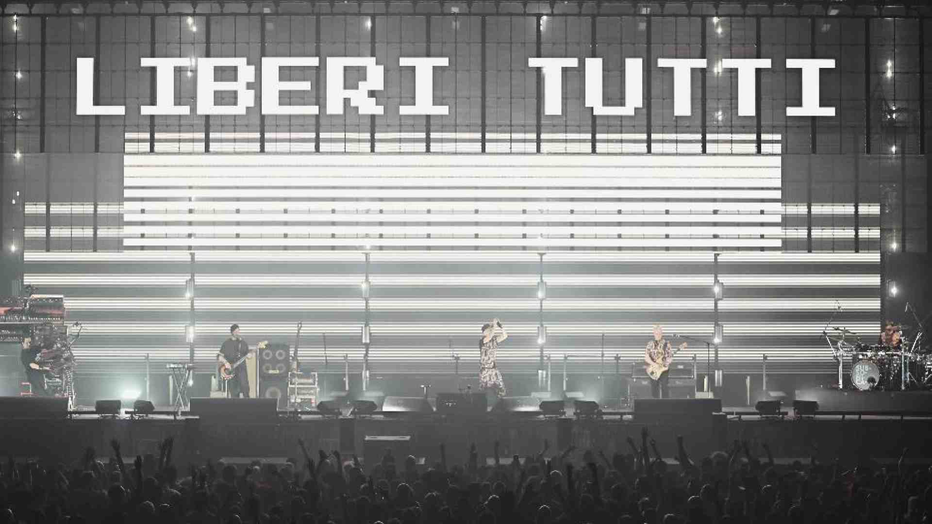 Immagine di Subsonica, grande show fra tecnologia e impegno