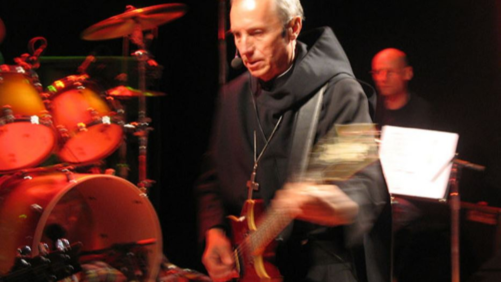 Immagine di Addio a Notker Wolf, il benedettino «rock»