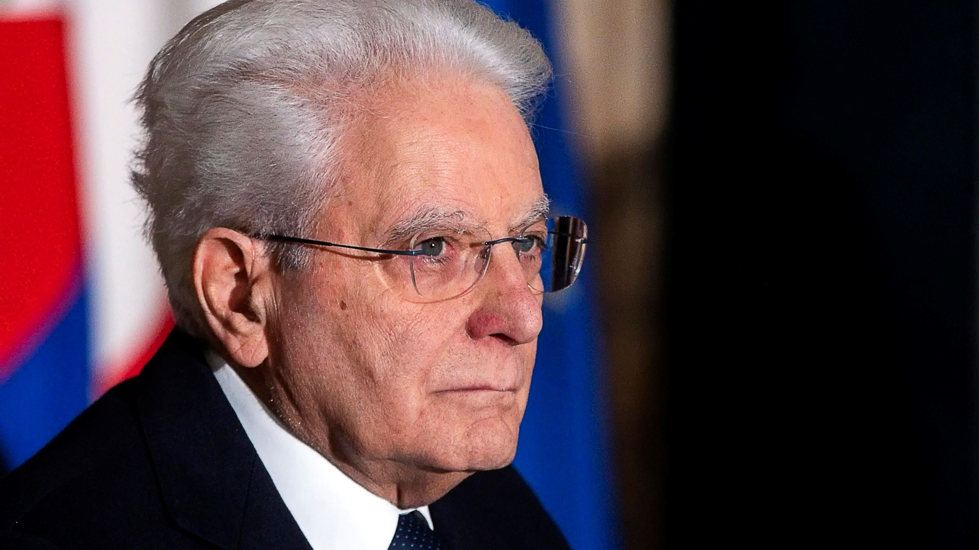Immagine di Mattarella: «Ricostruire è un dovere»