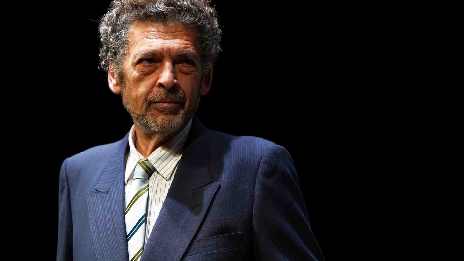 Immagine di Ninni Bruschetta: “La qualità della parola muove il teatro e il mondo”