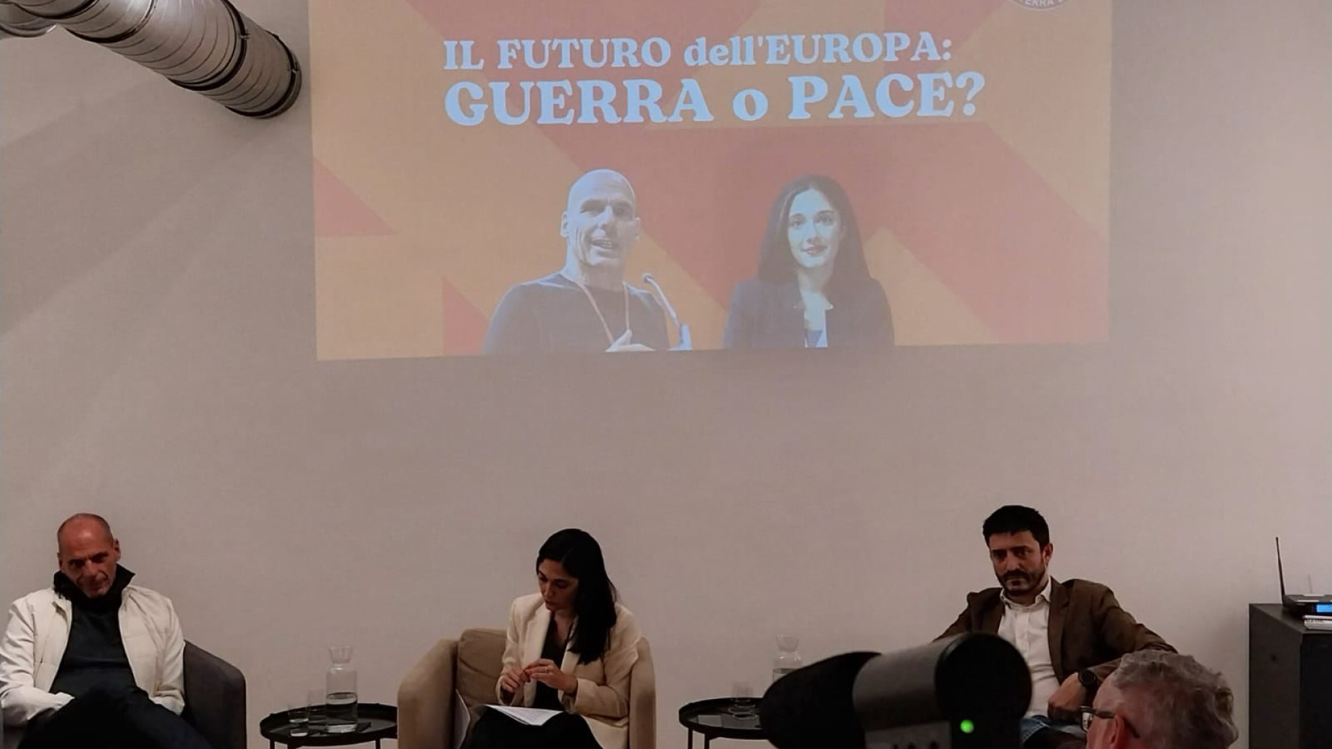 Immagine di Diem25: «No a un'Europa "cupola di ferro"»