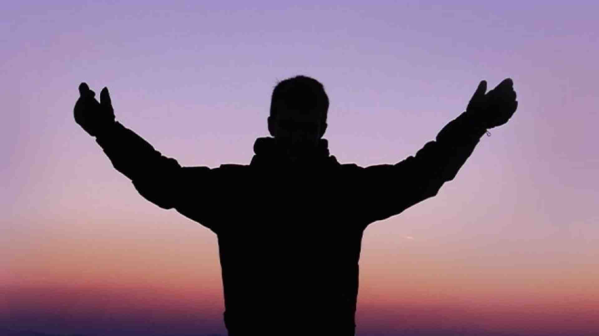 Immagine di «Nati per amare. Così aiutiamo i single a ritrovare l'autostima»