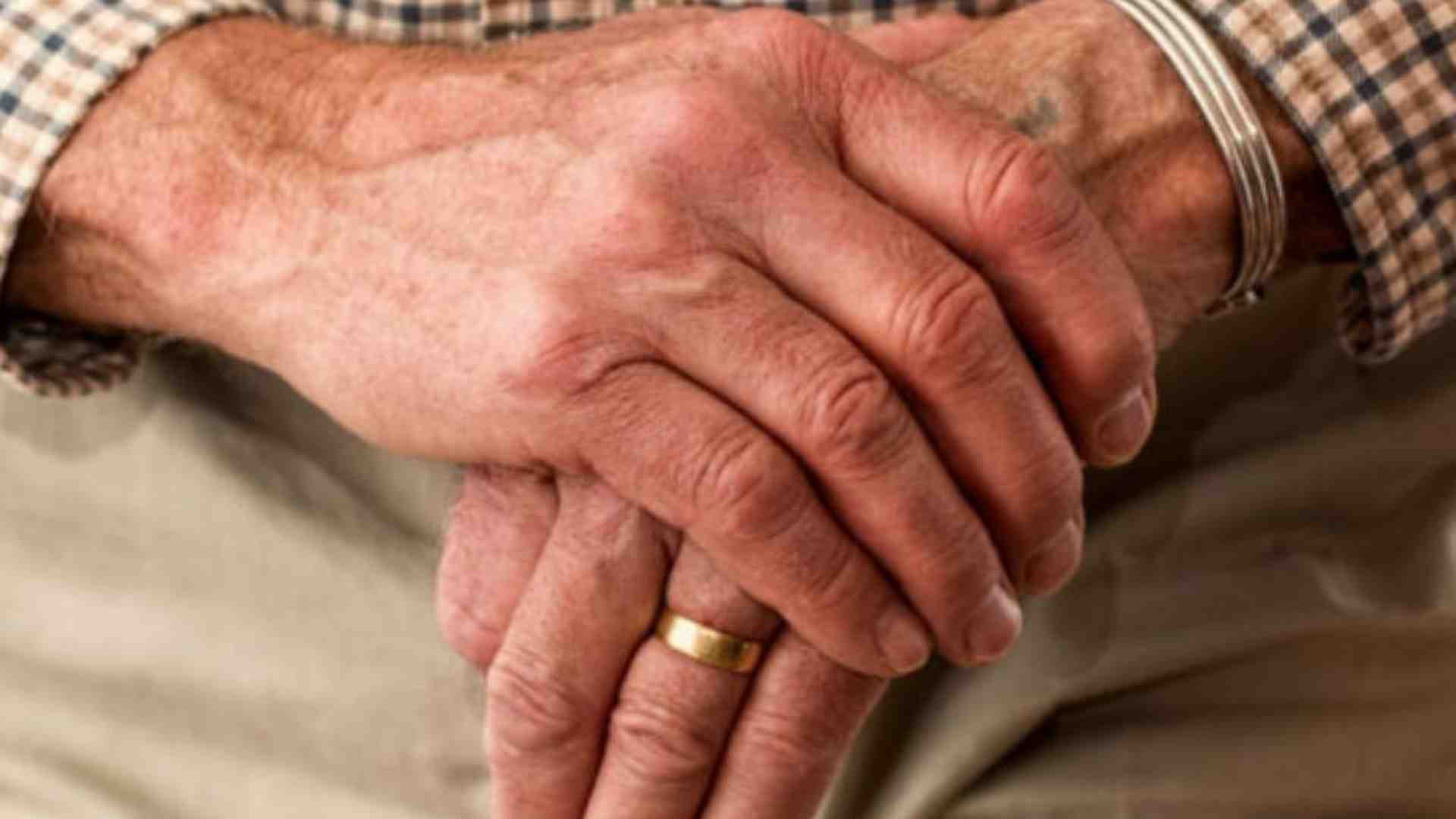 Immagine di Prevenzione, nuove terapie, dieta...: cosa sappiamo oggi del Parkinson