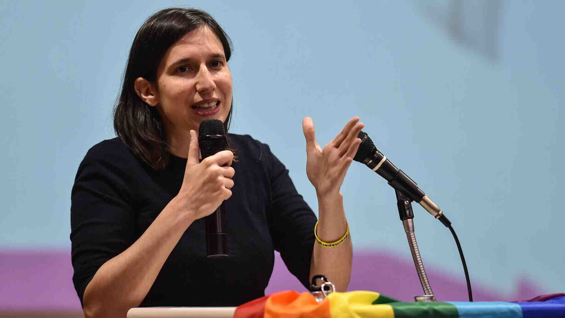 Immagine di Il Pd minaccia: “Non andiamo più al Tg1”. Mossa geniale, quasi come quella sul codice etico