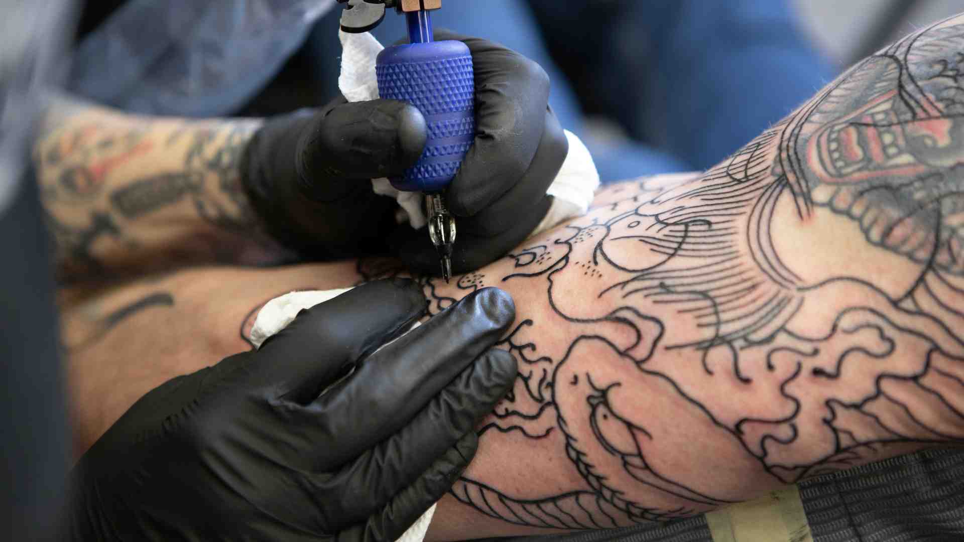 Immagine di Il tatuaggio non è mai in sintonia con la Bibbia