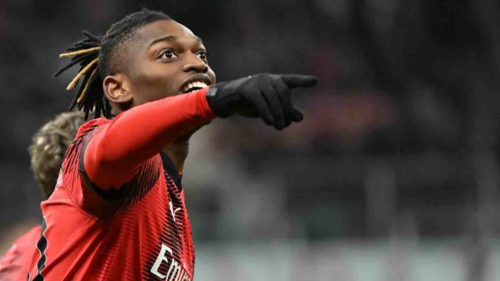 Immagine di Le confessioni di Leao: fede, dribbing e sorrisi