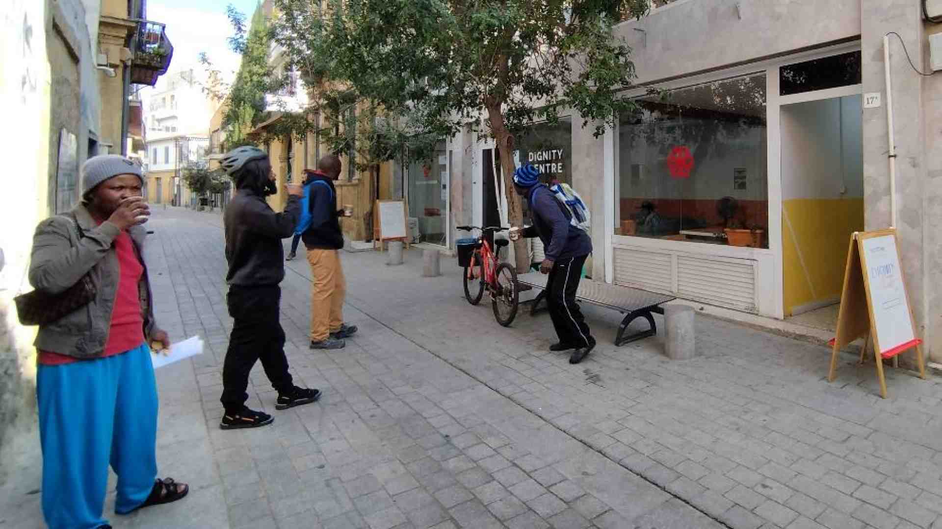 Immagine di Cipro, frontiera europea dimenticata, dove i migranti sono respinti in massa