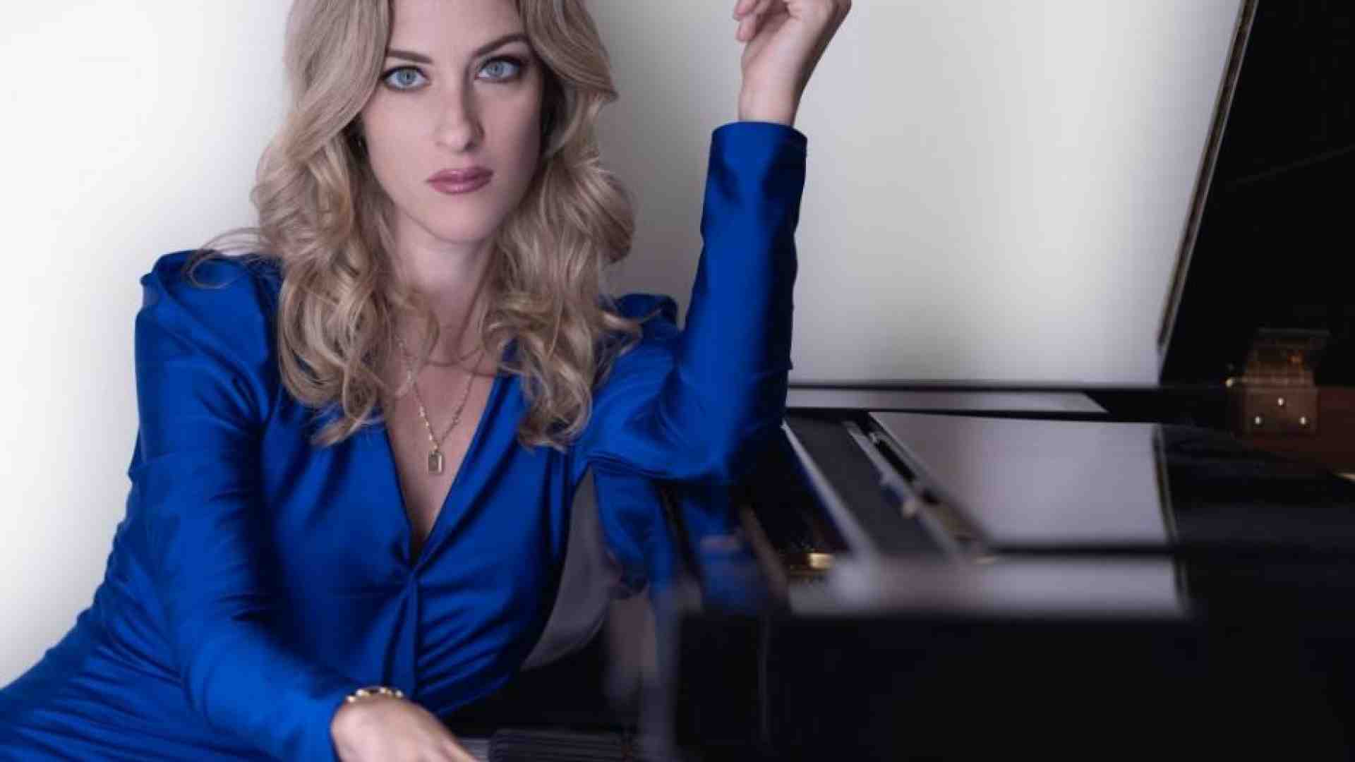 Immagine di Francesca Tandoi, piano e jazz senza confini