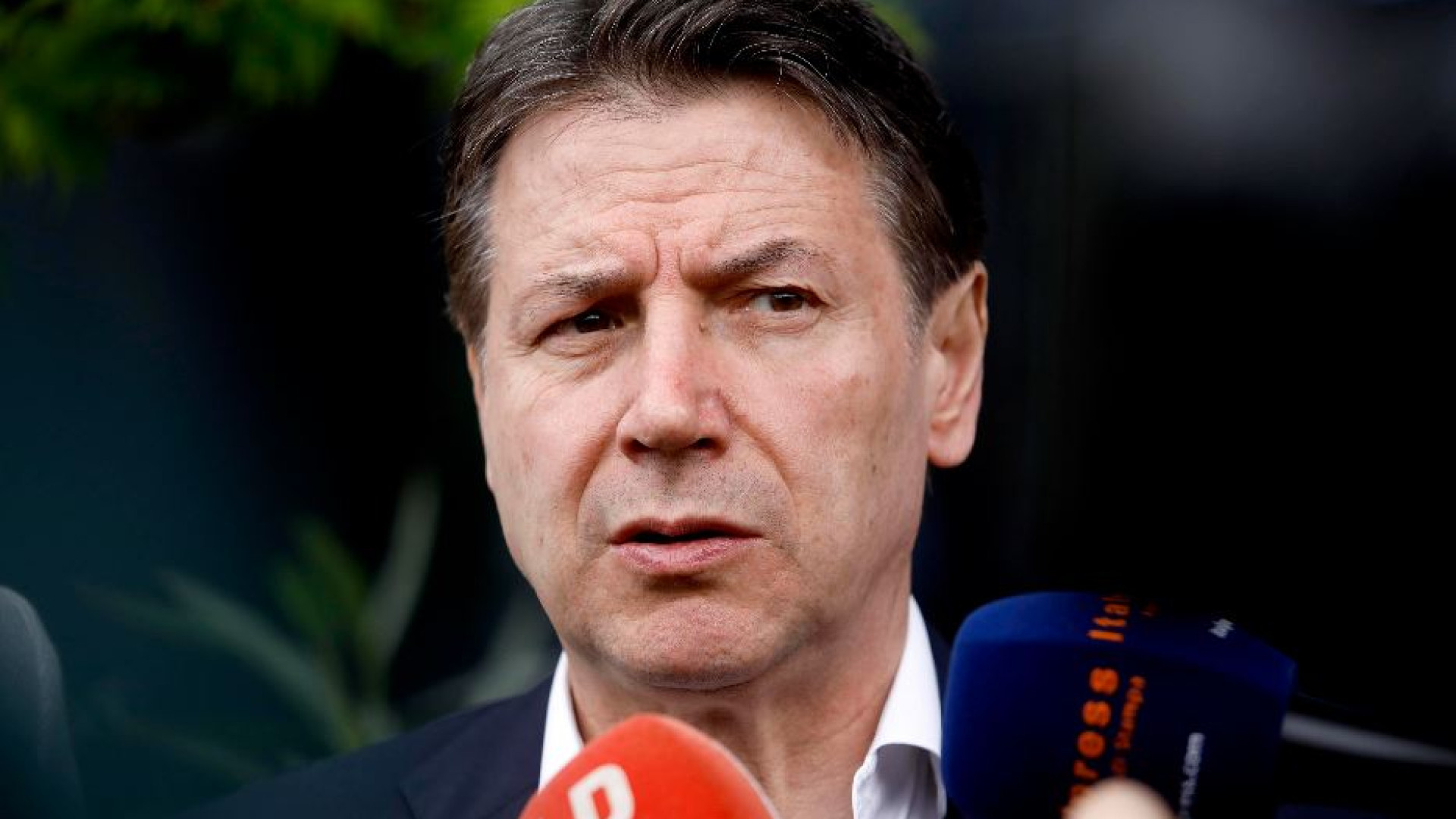 Immagine di Conte: il M5s esce dalla giunta regionale pugliese e dalla maggioranza