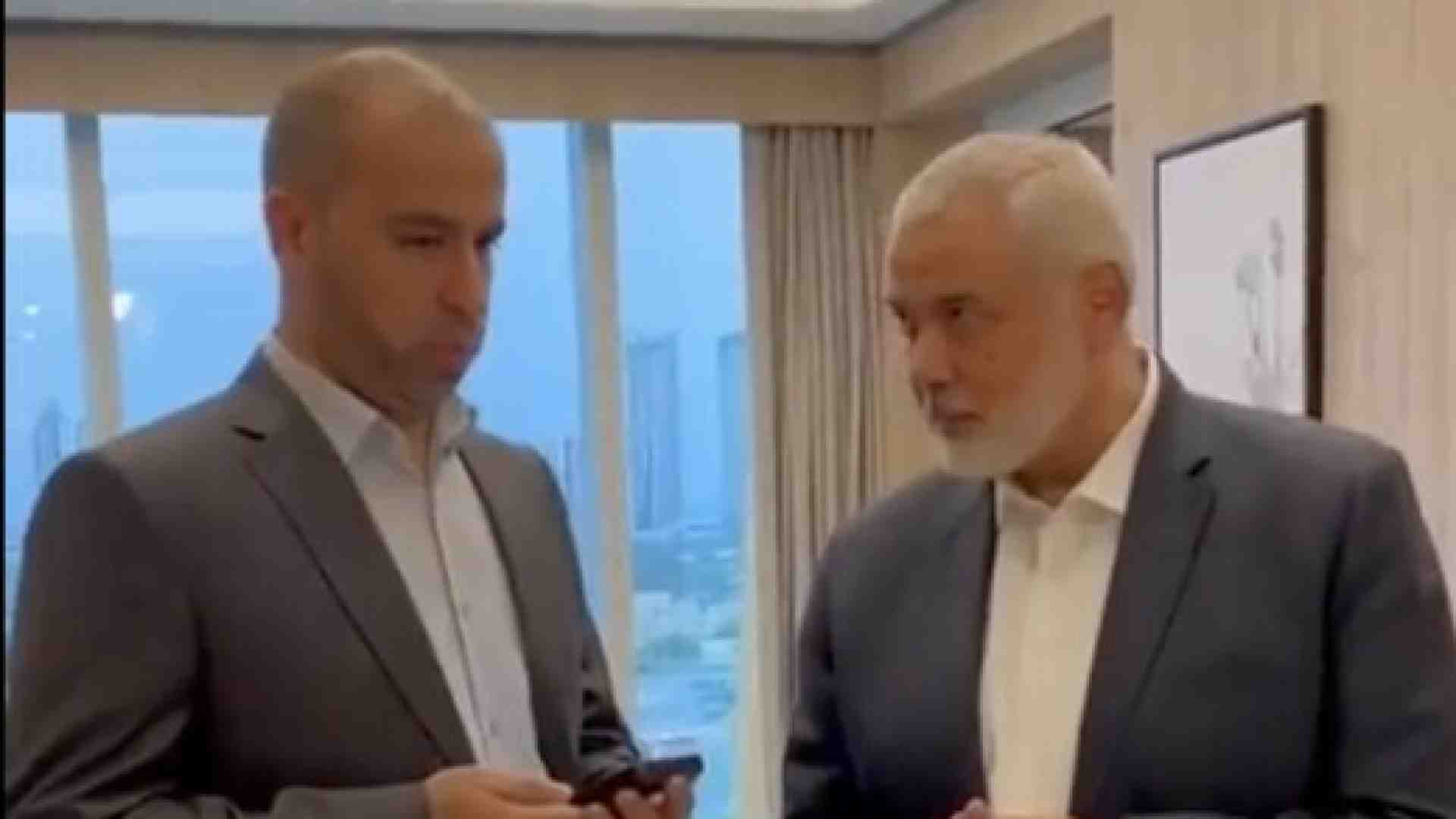 Immagine di Il sacrificio dei figli del leader di Hamas Hanyeh e quella sua ripugnante compostezza