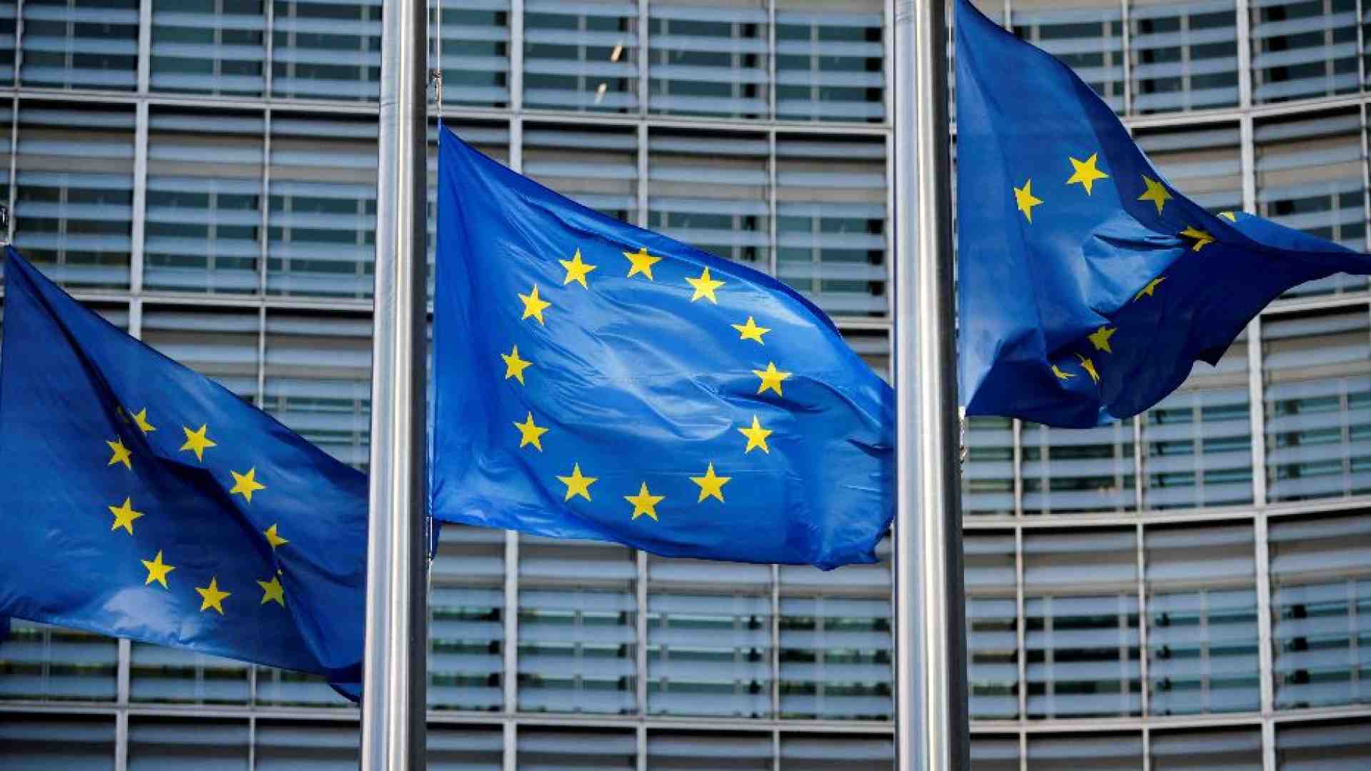 Immagine di “Ditelo sui tetti”: «Col diritto d’aborto l’Europa nega la sua identità»