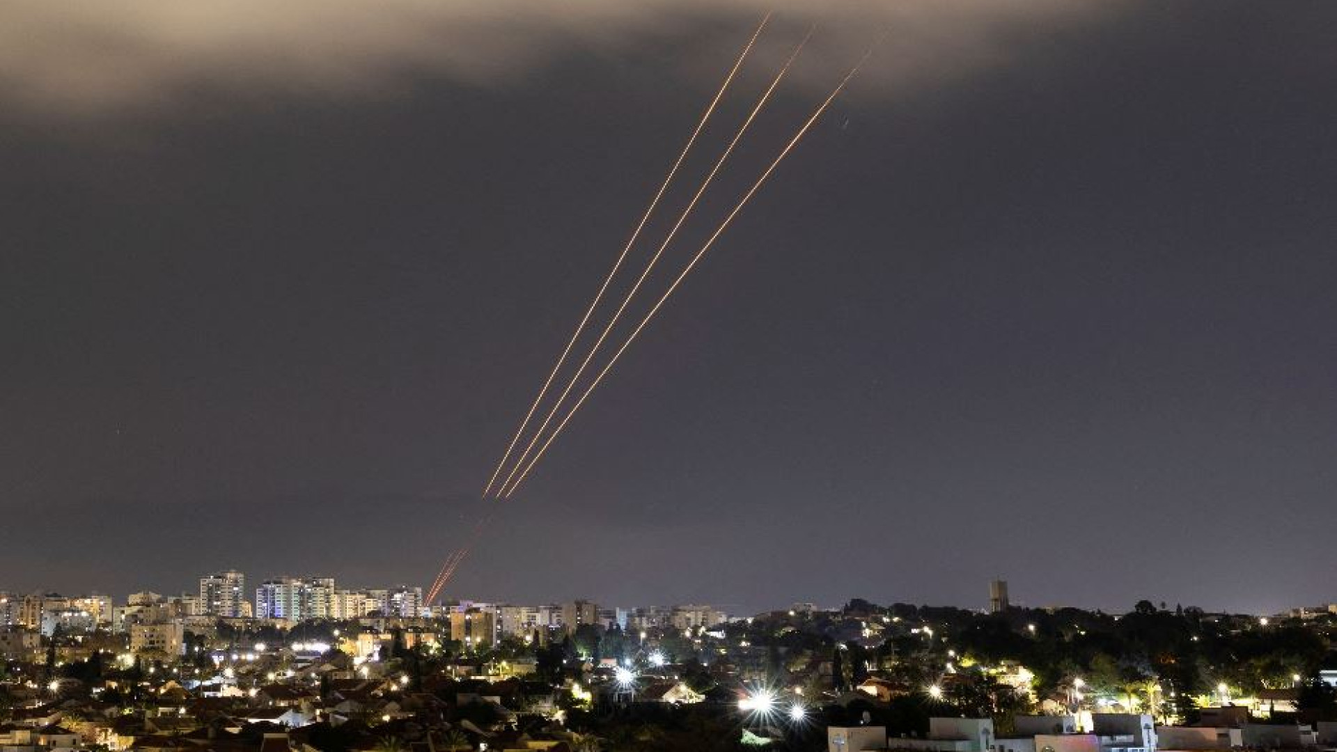 Immagine di I droni dall'Iran, la difesa, i danni. Pressing su Israele: cautela