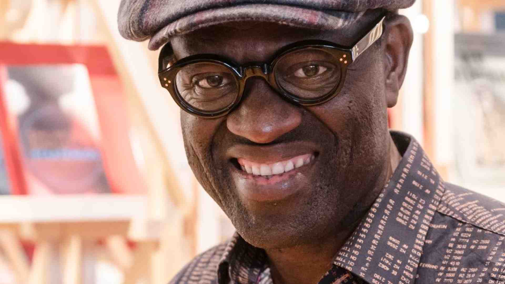 Immagine di Alain Mabanckou: «Vi porto nella mia Africa, dove i morti sono sempre vivi»