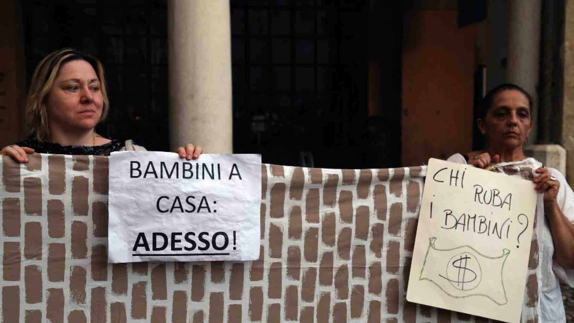 Immagine di Ombre, risposte, l'assoluzione di Foti: facciamo il punto su Bibbiano