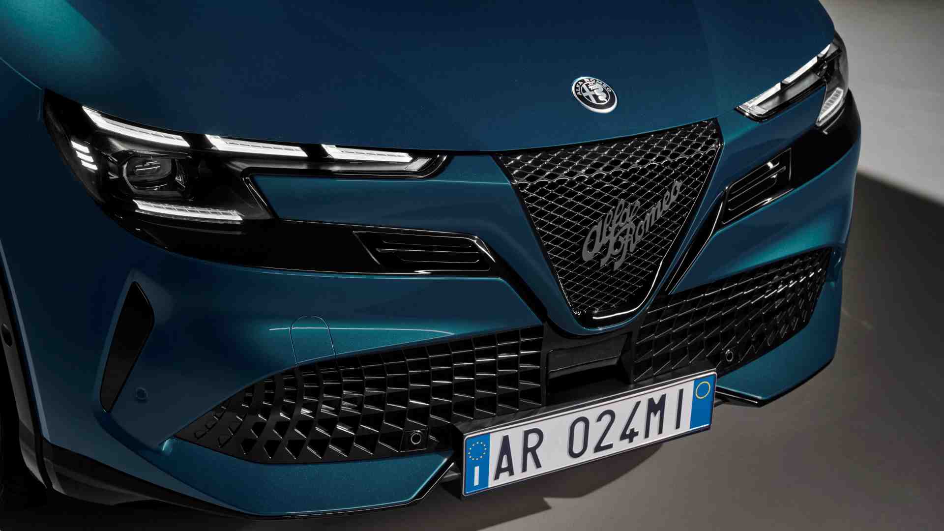 Immagine di Clamoroso, l'Alfa Romeo Milano cambia nome dopo lo scontro col governo