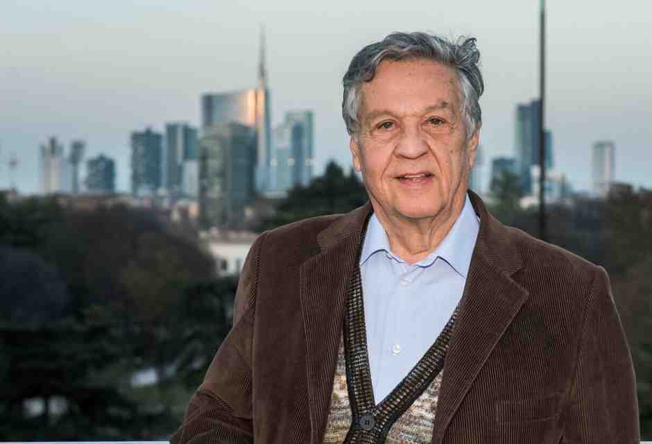 Dopo 40 anni il ragazzo di campagna Pozzetto è ancora felice a Milano