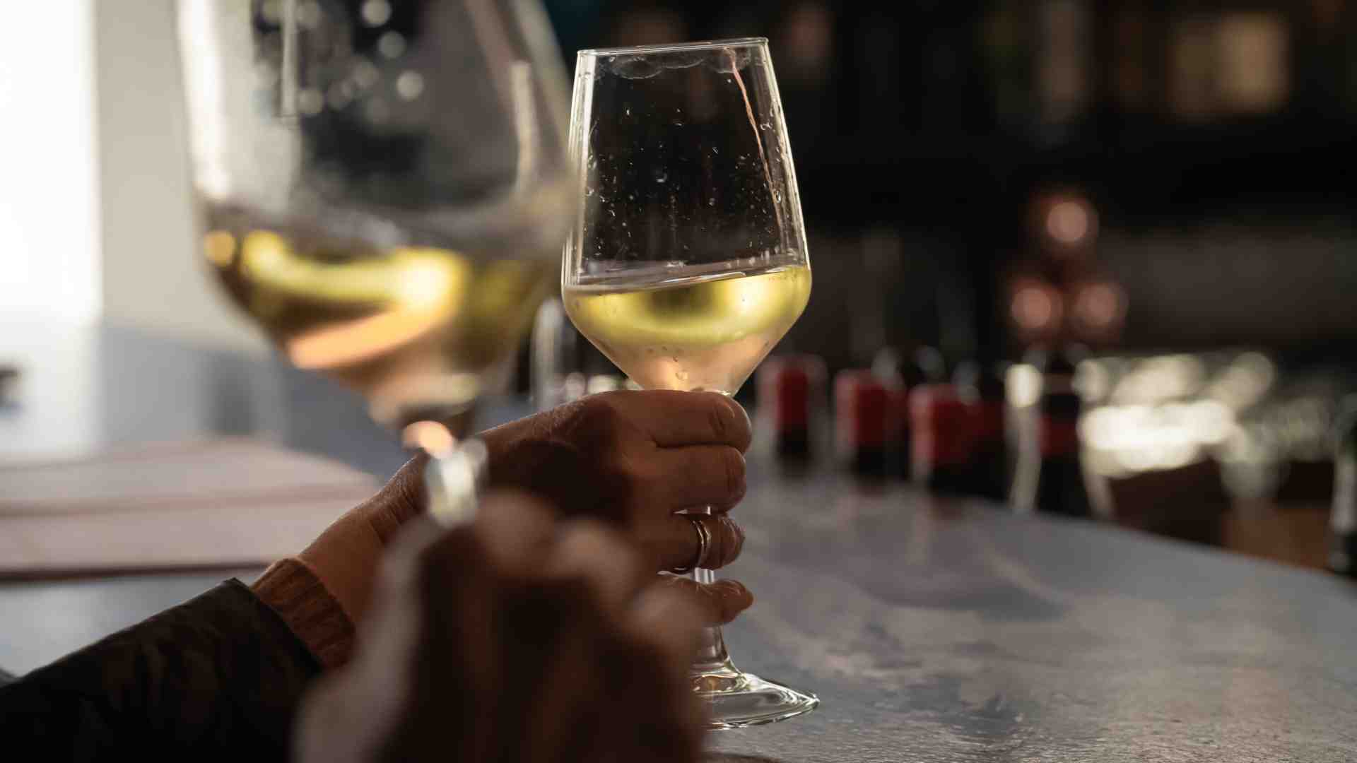 Immagine di Tra Iran e Israele un cristiano deve stare dalla parte di chi beve vino
