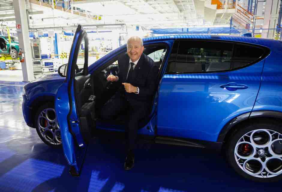 Stellantis, il ceo Alfa Romeo Jean Philippe Imparato visita lo stabilimento di Pomigliano (LaPresse)&nbsp;<br />
