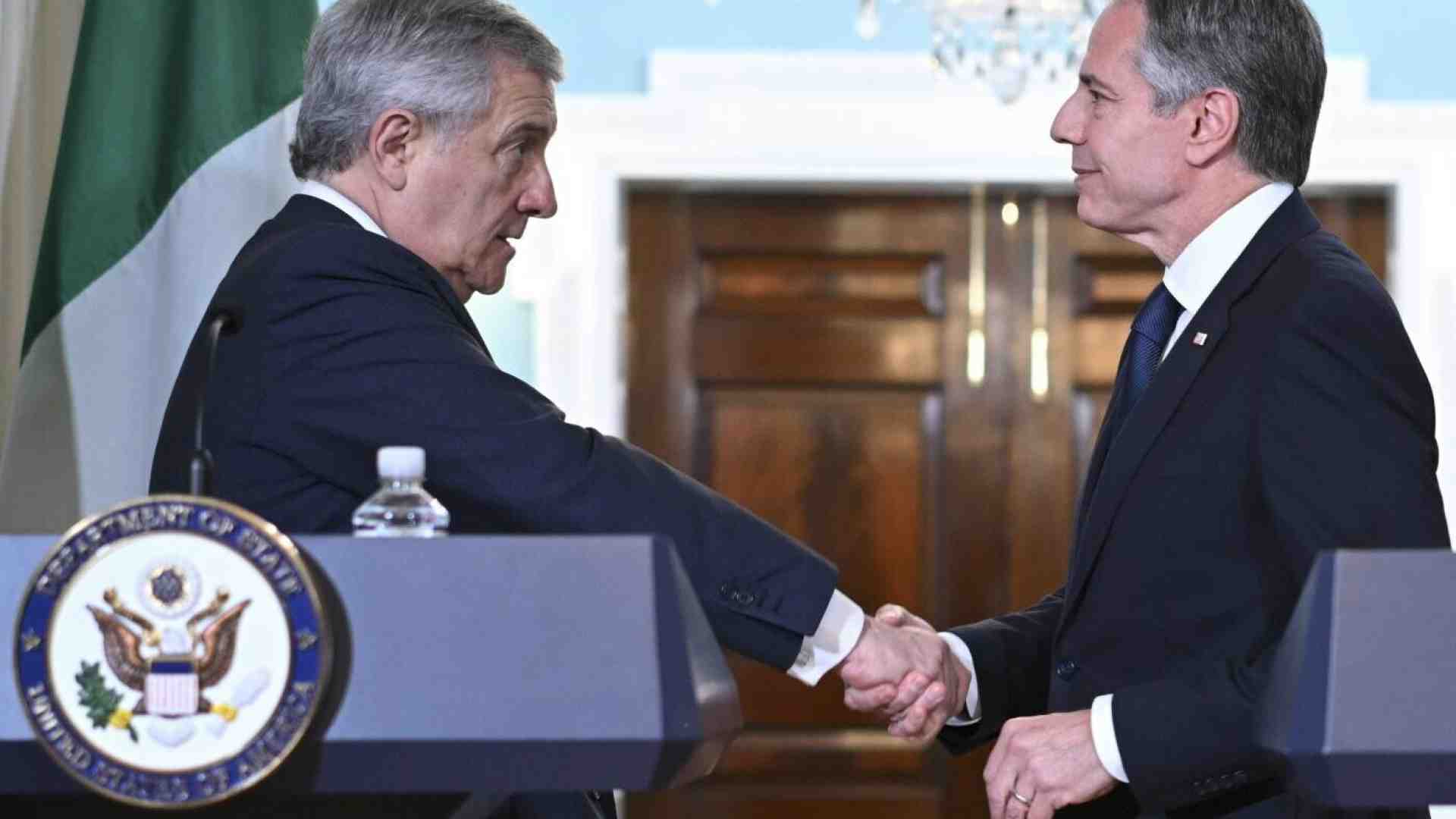 Immagine di Tajani s'impegna con Blinken a combattere la disinformazione di Mosca e Pechino