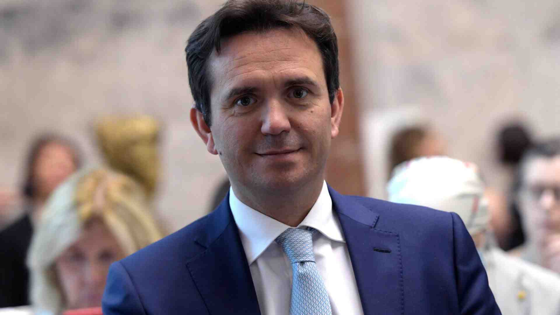 Immagine di Cattaneo (FI): “Malan? Sui vaccini gli concediamo il beneficio del dubbio. Noi dalla parte della scienza"