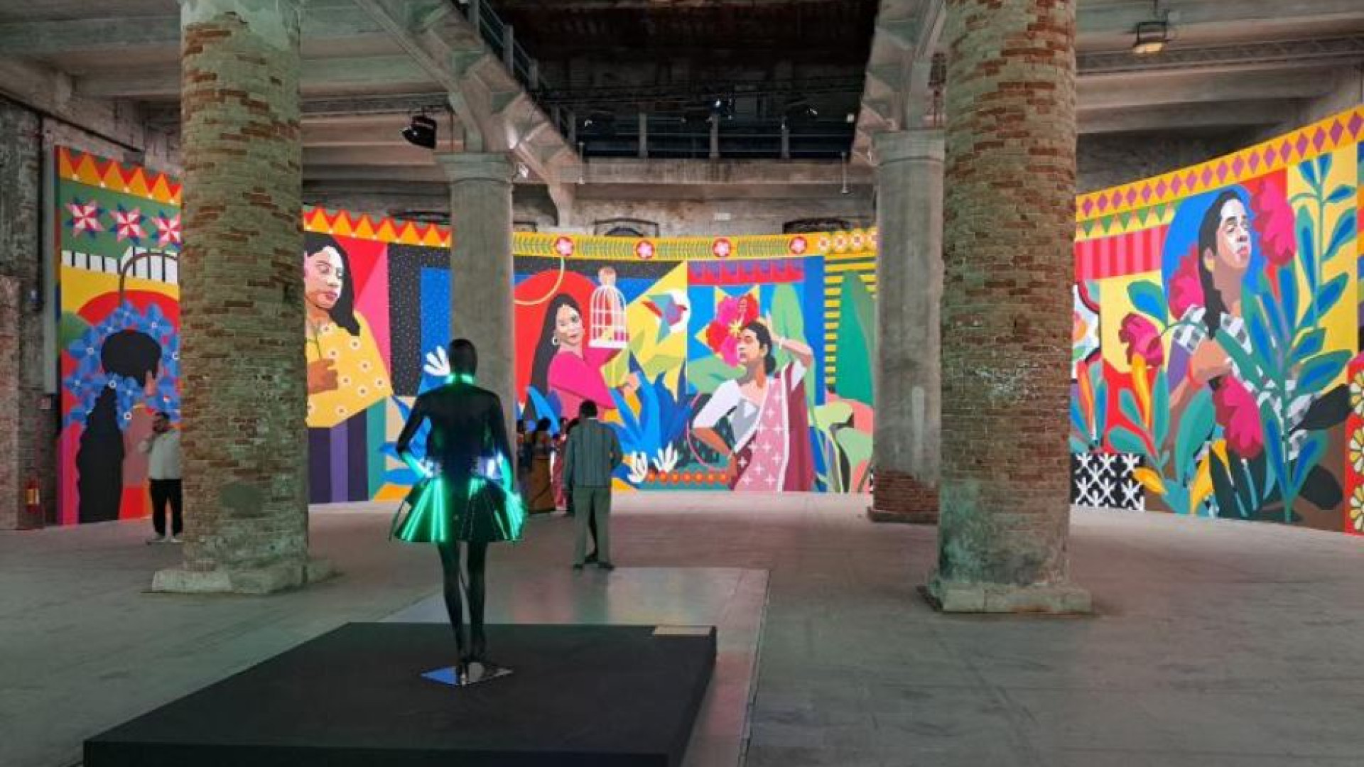 Immagine di Straniera e popolare, la Biennale guarda a Sud
